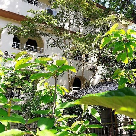 Kromer Garden Hotel Antalya Bagian luar foto
