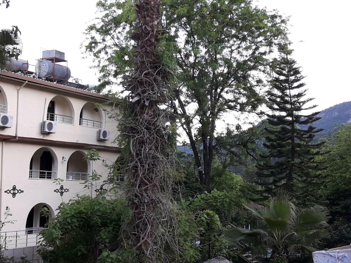 Kromer Garden Hotel Antalya Bagian luar foto